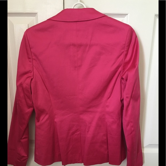Pink jacket - Picture 3 of 7